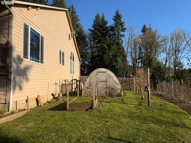 255 ASTRO Dr, Kelso, WA 98626