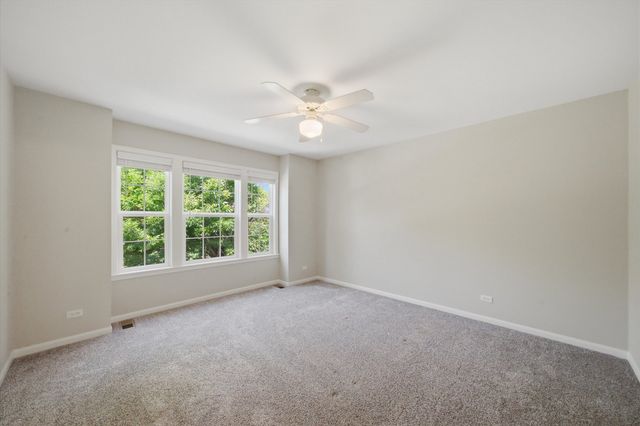 259 Pembrook Lane, Mundelein, IL 60060