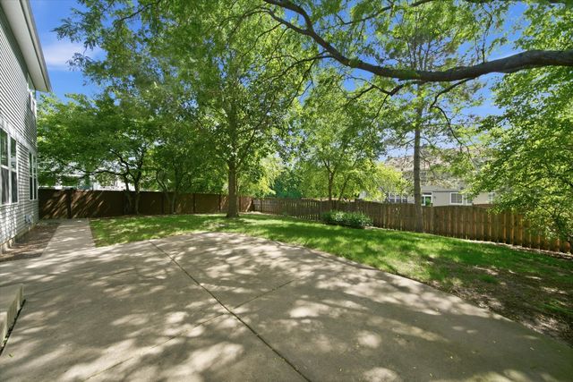 259 Pembrook Lane, Mundelein, IL 60060
