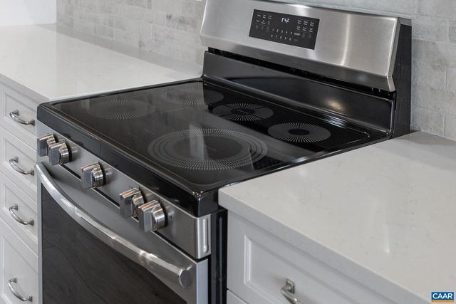 133 PARK RIDGE DR, Crozet, VA 22932