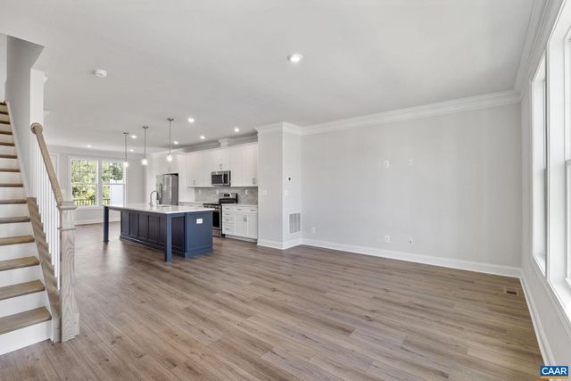 133 PARK RIDGE DR, Crozet, VA 22932