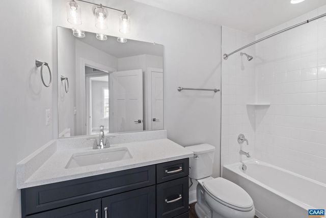 133 PARK RIDGE DR, Crozet, VA 22932