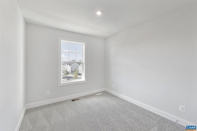 133 PARK RIDGE DR, Crozet, VA 22932