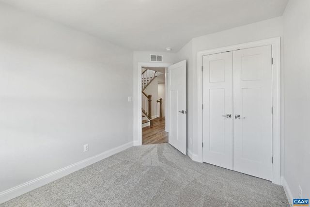 133 PARK RIDGE DR, Crozet, VA 22932