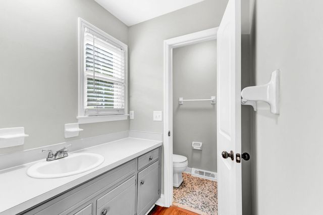 102 Mary Ann Drive, Summerville, SC 29483