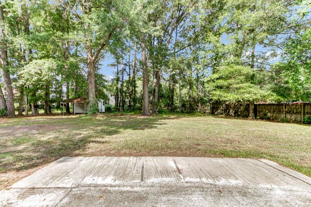 102 Mary Ann Drive, Summerville, SC 29483