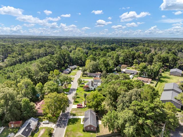 102 Mary Ann Drive, Summerville, SC 29483