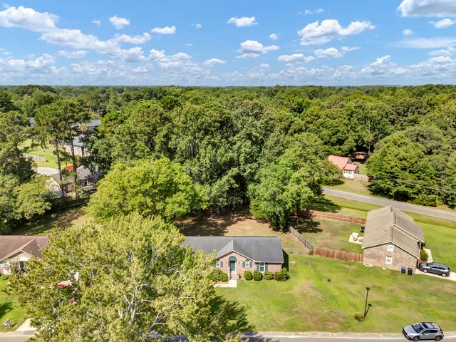 102 Mary Ann Drive, Summerville, SC 29483