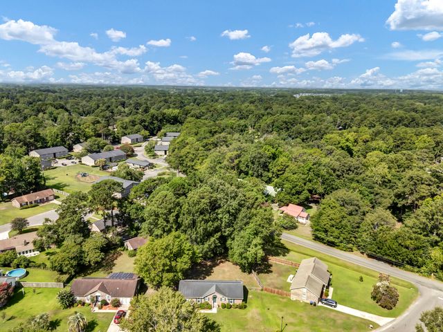102 Mary Ann Drive, Summerville, SC 29483