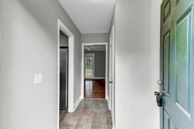 102 Mary Ann Drive, Summerville, SC 29483
