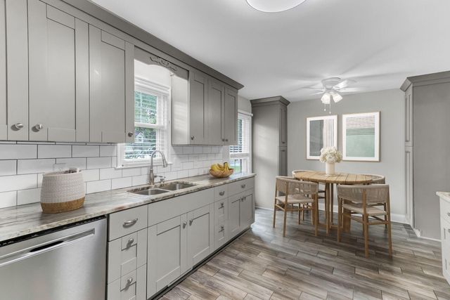 102 Mary Ann Drive, Summerville, SC 29483