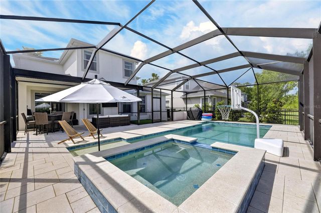 8115 SAVANNAH POINT COURT, Tampa, FL 33647