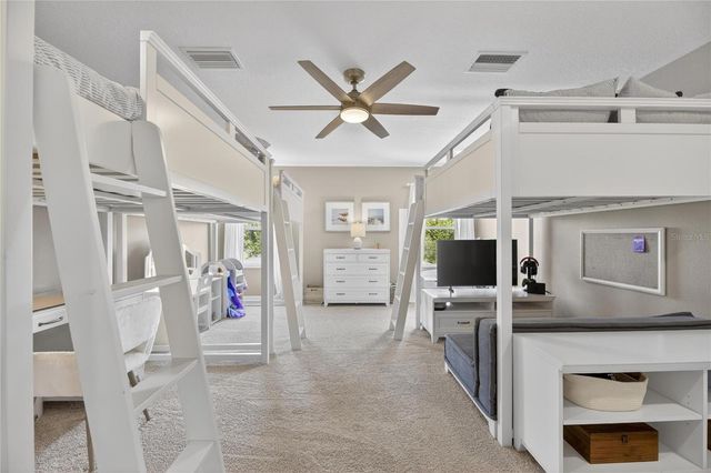 8115 SAVANNAH POINT COURT, Tampa, FL 33647