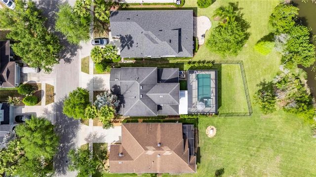 8115 SAVANNAH POINT COURT, Tampa, FL 33647