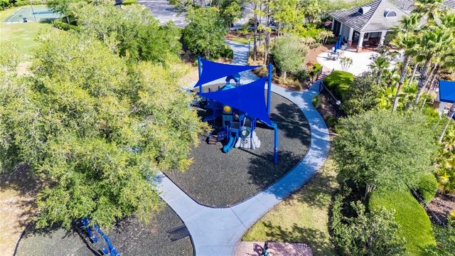 8115 SAVANNAH POINT COURT, Tampa, FL 33647