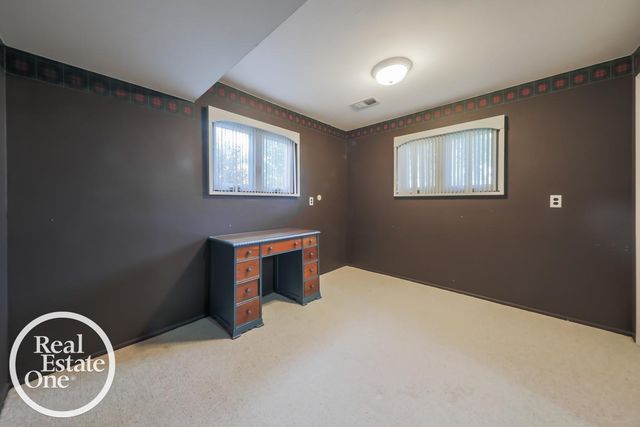 36419 Sunnydale Street, Livonia, MI 48154