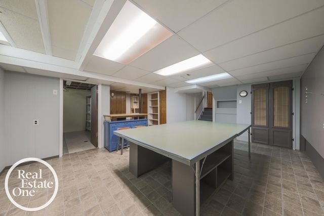 36419 Sunnydale Street, Livonia, MI 48154