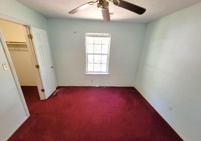 1801 Coe Road, Pinehurst, TX 77362