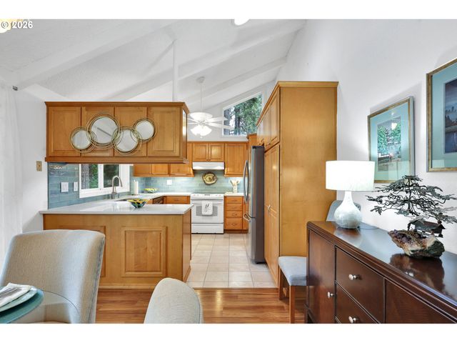 88108 TIKI Ln, Springfield, OR 97478
