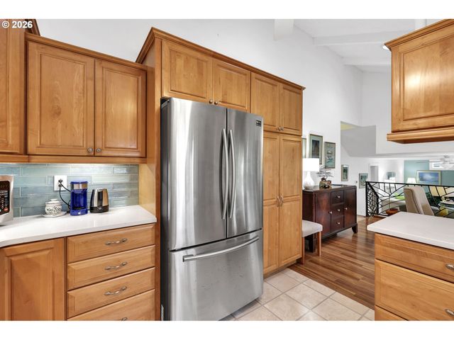 88108 TIKI Ln, Springfield, OR 97478