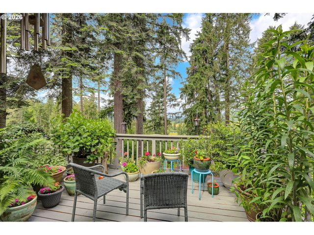 88108 TIKI Ln, Springfield, OR 97478