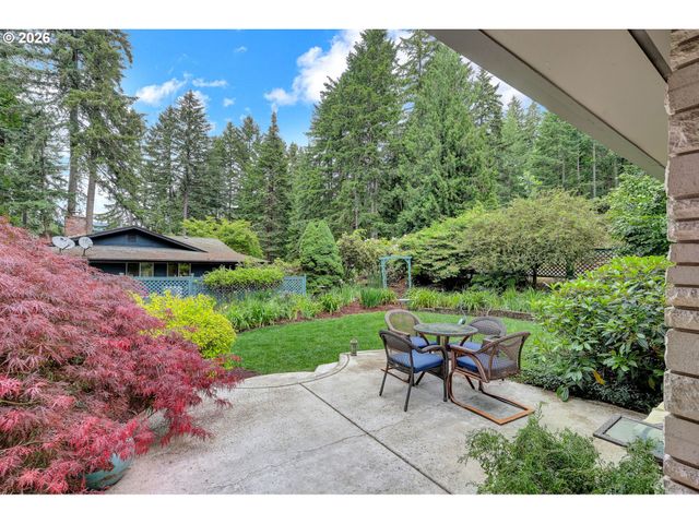88108 TIKI Ln, Springfield, OR 97478