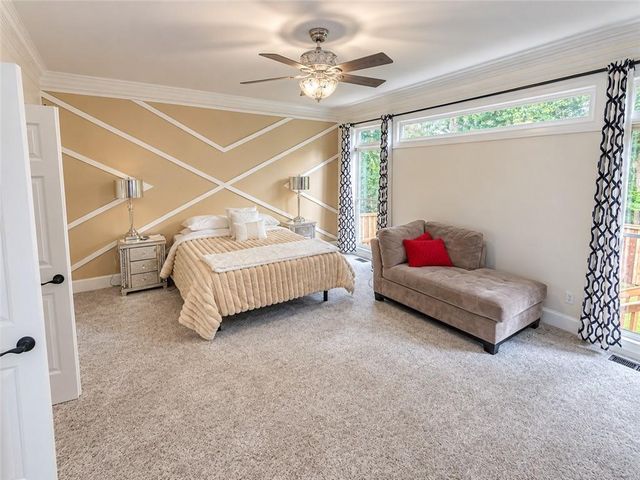 1033 Spalding Club Court, Atlanta, GA 30338