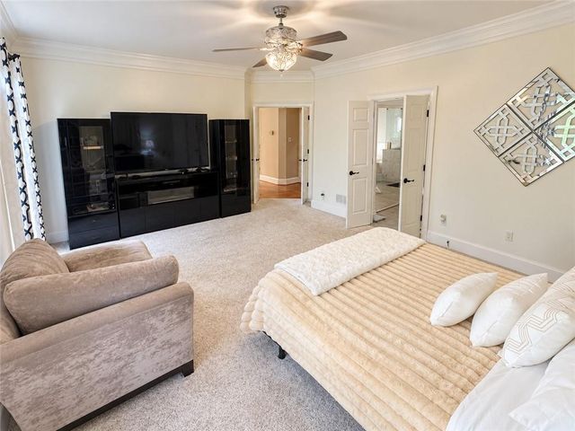 1033 Spalding Club Court, Atlanta, GA 30338