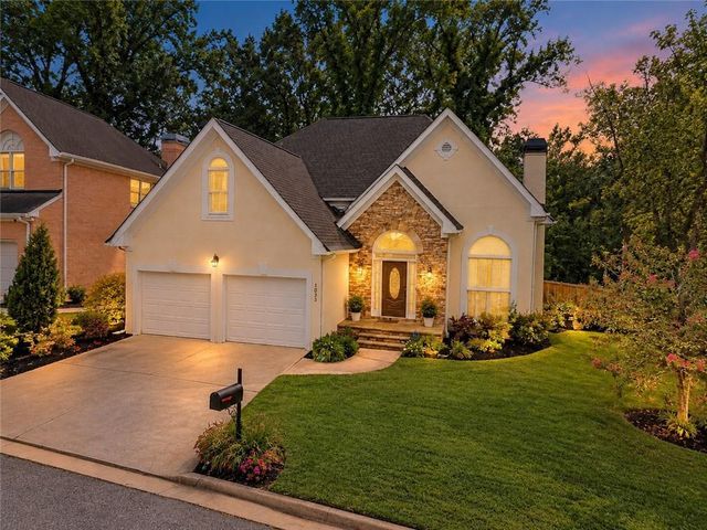1033 Spalding Club Court, Atlanta, GA 30338