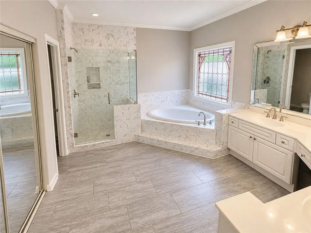 1033 Spalding Club Court, Atlanta, GA 30338
