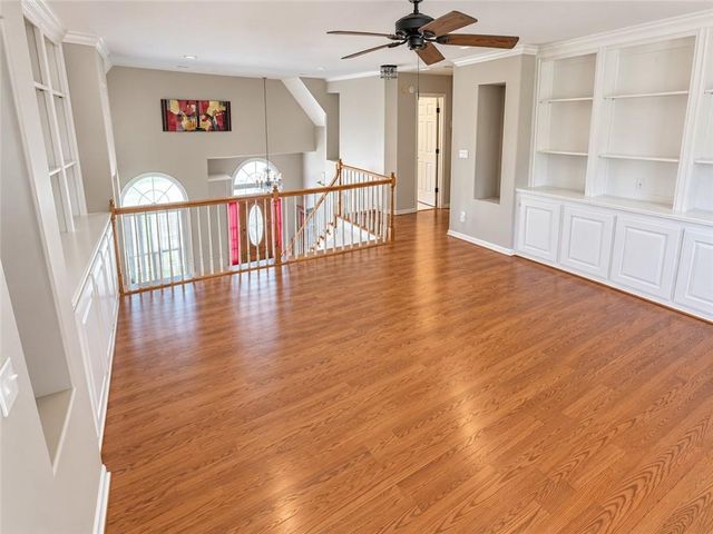 1033 Spalding Club Court, Atlanta, GA 30338