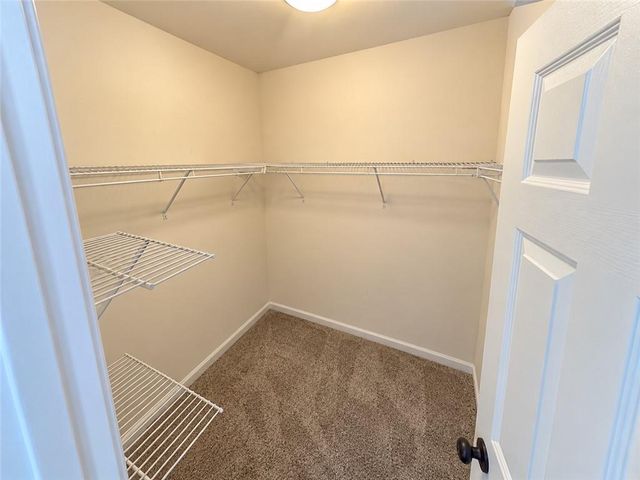 1033 Spalding Club Court, Atlanta, GA 30338