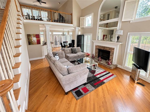1033 Spalding Club Court, Atlanta, GA 30338