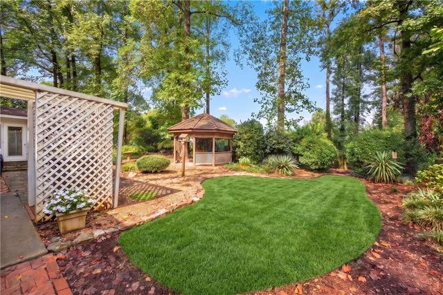 1475 Luke Lane, Lawrenceville, GA 30043