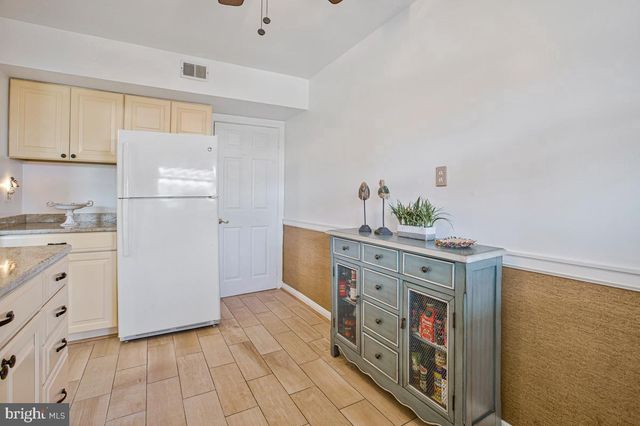 53 GARDEN RIDGE RD, Catonsville, MD 21228