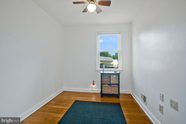 53 GARDEN RIDGE RD, Catonsville, MD 21228