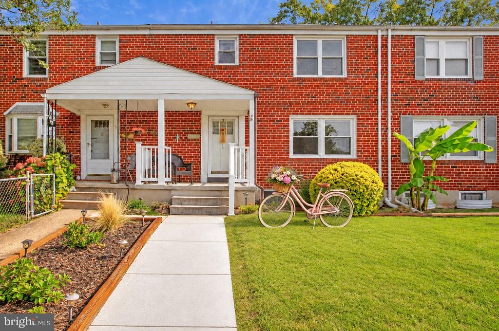53 GARDEN RIDGE RD, Catonsville, MD 21228