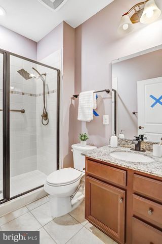 26798 BARNSLEY PL, Chantilly, VA 20152