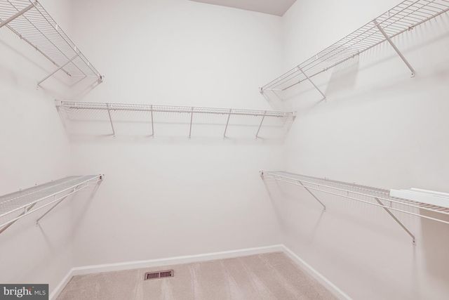 26798 BARNSLEY PL, Chantilly, VA 20152