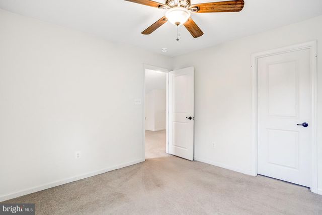 26798 BARNSLEY PL, Chantilly, VA 20152