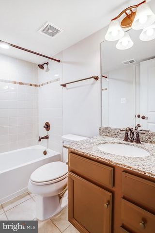 26798 BARNSLEY PL, Chantilly, VA 20152