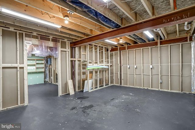 26798 BARNSLEY PL, Chantilly, VA 20152