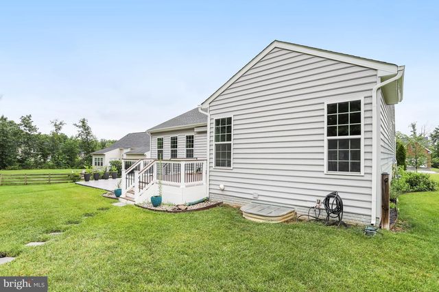 26798 BARNSLEY PL, Chantilly, VA 20152