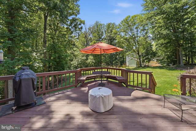 11661 CAPTAIN RHETT LN, Fairfax Station, VA 22039