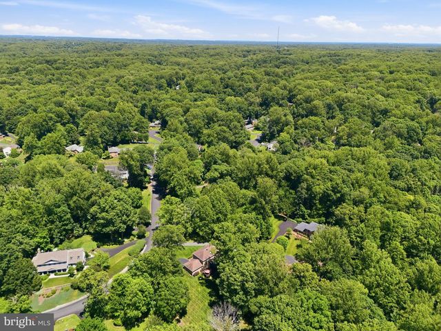 11661 CAPTAIN RHETT LN, Fairfax Station, VA 22039