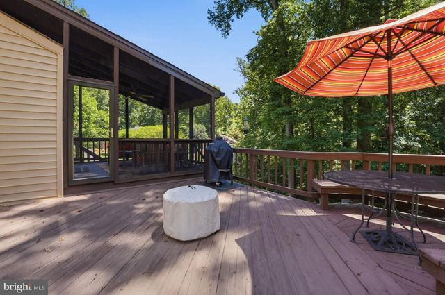 11661 CAPTAIN RHETT LN, Fairfax Station, VA 22039