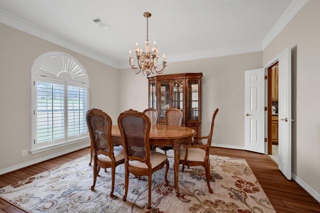 1912 Carriage Estates Road, Sherman, TX 75092