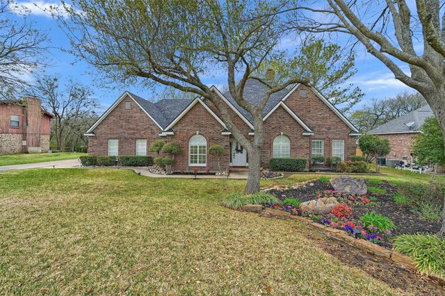 1912 Carriage Estates Road, Sherman, TX 75092