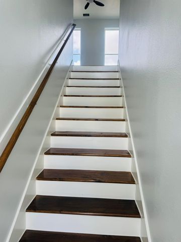 8132 Penrod Street, Houston, TX 77028