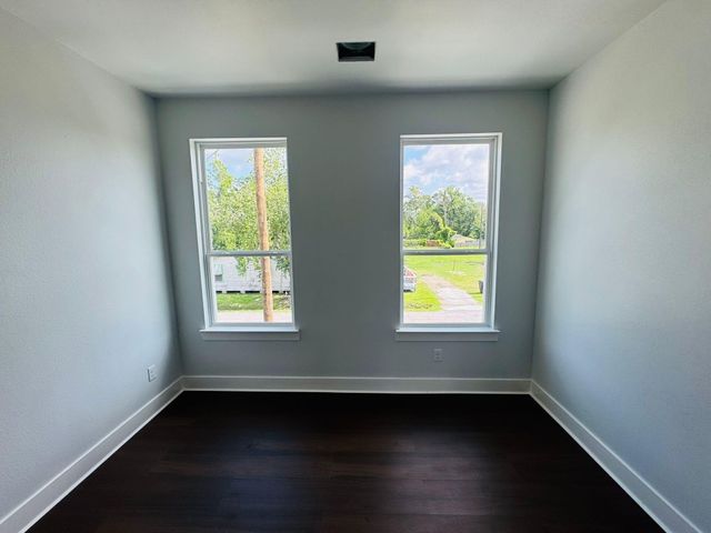 8132 Penrod Street, Houston, TX 77028